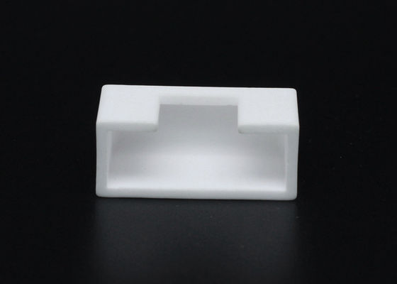 Caja blanca de la porcelana del alúmina de la pureza elevada para las retransmisiones de EV